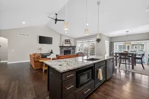 1013 Tara Ln, Waunakee, WI 53597 - Photo 10
