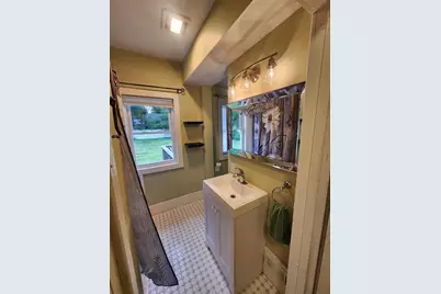 508 W Rollin Street, Edgerton, WI 53534 - Photo 14