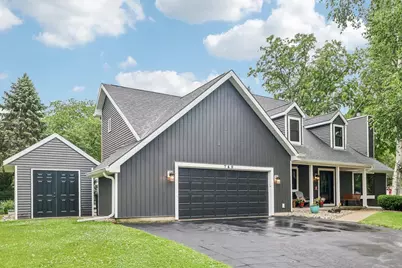 740 Glenwood Court, Jefferson, WI 53549 - Photo 4