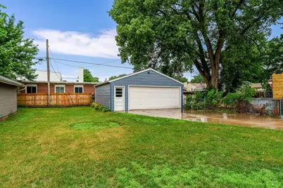 1114 Lincoln Avenue, Beloit, WI 53511 - Photo 4