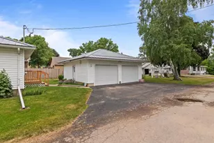 137 S Vine St, Kingston, WI 53939 - Photo 26