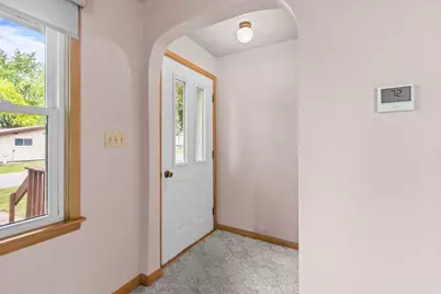137 S Vine Street, Kingston, WI 53939 - Photo 10