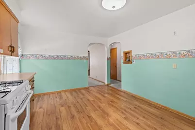 137 S Vine Street, Kingston, WI 53939 - Photo 4