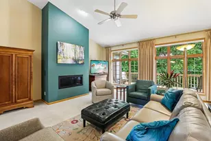 1802 Pineview Dr, Verona, WI 53593 - Photo 8