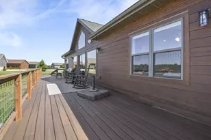 N8605 N Log Cabin Ct, New Lisbon, WI 53950 - Photo 38