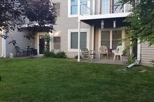 6253 Middleton Spring Dr Common, Middleton, WI 53562 - Photo 16