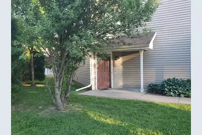 6253 Middleton Spring Drive Common, Middleton, WI 53562 - Photo 4