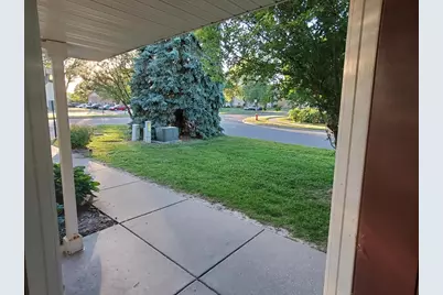 6253 Middleton Spring Drive Common, Middleton, WI 53562 - Photo 14