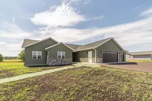 N3425 Flynn Dr, Montello, WI 53949 - Photo 4