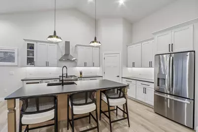 1142 Irene Court, Waunakee, WI 53597 - Photo 22