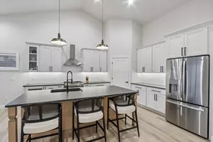 1142 Irene Ct, Waunakee, WI 53597 - Photo 22
