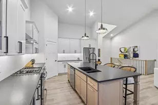 1142 Irene Ct, Waunakee, WI 53597 - Photo 16