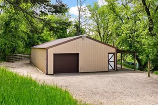 6460 Cooke Rd, Mazomanie, WI 53560 - Photo 4