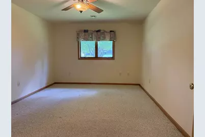 109 Elizabeth Court, Deerfield, WI 53531 - Photo 10