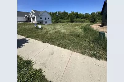 186 Savannah Parkway, Deerfield, WI 53531 - Photo 6