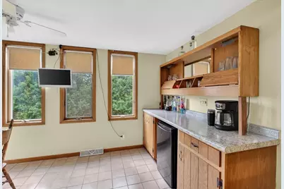 W6513 County Road K, Arlington, WI 53911 - Photo 6