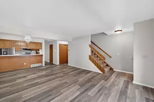 6949 Chester Dr, Madison, WI 53719 - Photo 4