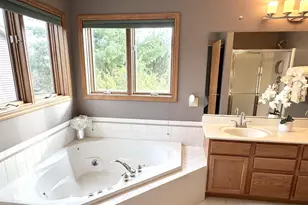 7129 Countrywood Ln, Madison, WI 53719 - Photo 22