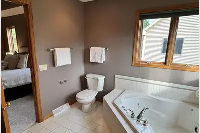 7129 Countrywood Lane, Madison, WI 53719 - Photo 20