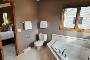 7129 Countrywood Ln, Madison, WI 53719 - Photo 20
