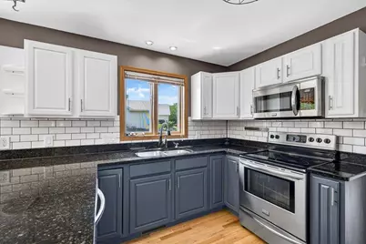 7129 Countrywood Lane, Madison, WI 53719 - Photo 12