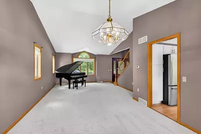 7129 Countrywood Lane, Madison, WI 53719 - Photo 6