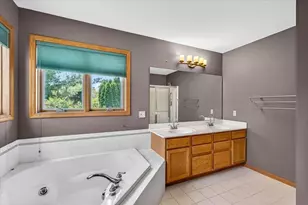 7129 Countrywood Ln, Madison, WI 53719 - Photo 30