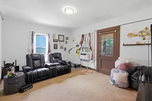 2069 Winnebago St, Madison, WI 53704 - Photo 10