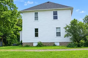 S7146 A Bluff Rd, Merrimac, WI 53561 - Photo 4