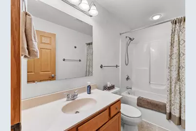108 Sarahs Way, Sheboygan Falls, WI 53085 - Photo 14