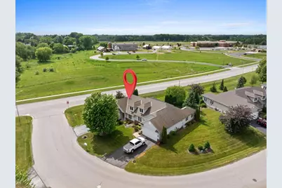 108 Sarahs Way, Sheboygan Falls, WI 53085 - Photo 2