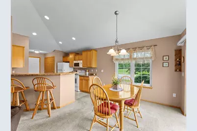 108 Sarahs Way, Sheboygan Falls, WI 53085 - Photo 6