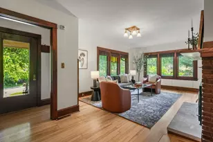 1210 Sweetbriar Rd, Madison, WI 53705 - Photo 6