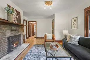 1210 Sweetbriar Rd, Madison, WI 53705 - Photo 4