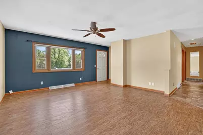 500 Newville Street, Edgerton, WI 53534 - Photo 4
