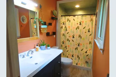 1020 Devonshire Drive, Oshkosh, WI 54902 - Photo 12