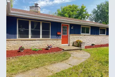 1020 Devonshire Drive, Oshkosh, WI 54902 - Photo 1