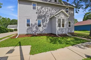 402-404 S Main St, Deerfield, WI 53531 - Photo 38