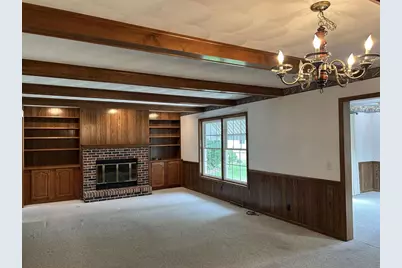 919 N Wuthering Hills Drive, Janesville, WI 53546 - Photo 4