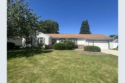 919 N Wuthering Hills Drive, Janesville, WI 53546 - Photo 2