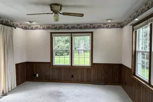 919 N Wuthering Hills Dr, Janesville, WI 53546 - Photo 8