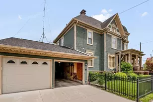 307 N Ludington St, Columbus, WI 53925 - Photo 4
