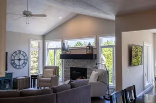 6128 Imperial Dr, Waunakee, WI 53597 - Photo 24