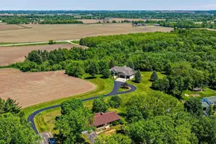 6128 Imperial Dr, Waunakee, WI 53597 - Photo 6
