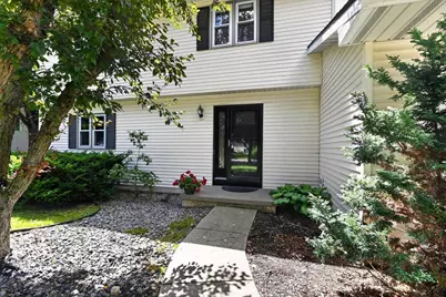 5651 Byrneland Street, Fitchburg, WI 53711 - Photo 4