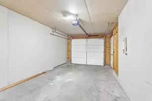 495 W Prairie St, Endeavor, WI 53930 - Photo 28