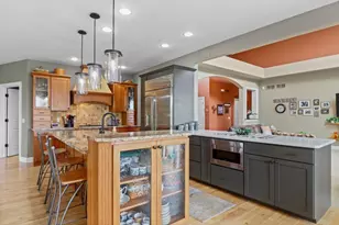 S8749 Waters Edge Way, Prairie Du Sac, WI 53578 - Photo 8
