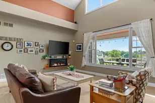 S8749 Waters Edge Way, Prairie Du Sac, WI 53578 - Photo 4