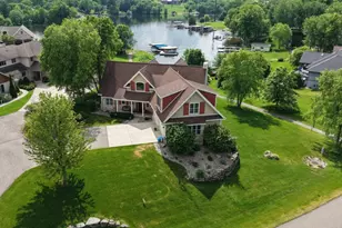 S8749 Waters Edge Way, Prairie Du Sac, WI 53578 - Photo 46