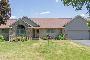 W972 James Ct, Brodhead, WI 53520 - Photo 4
